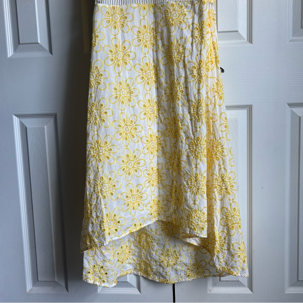 Labelrail x Alice + Olivia yellow & white puff sleeve embroidered midi dress - Picture 3 of 8